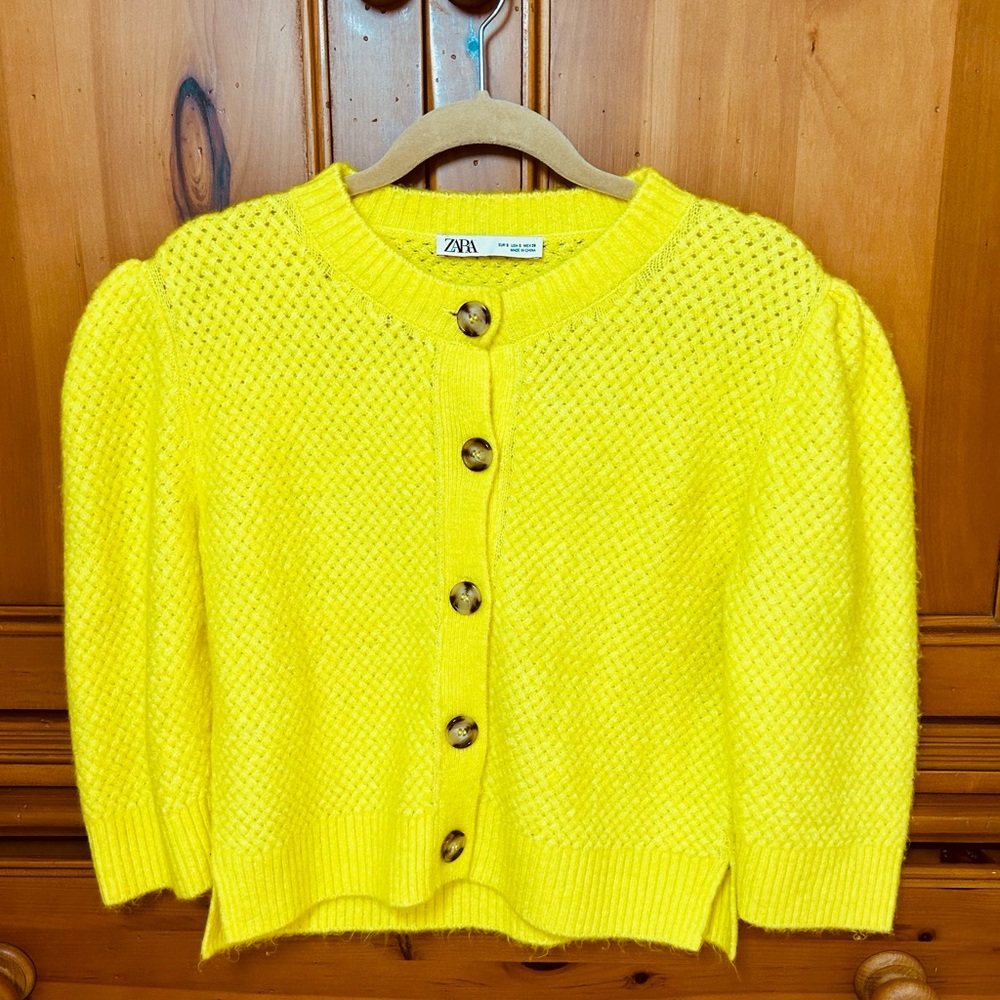 Zara Vibrant Yellow Knit Cardigan